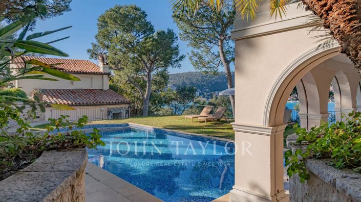 Image No.18-7 Bed House for sale