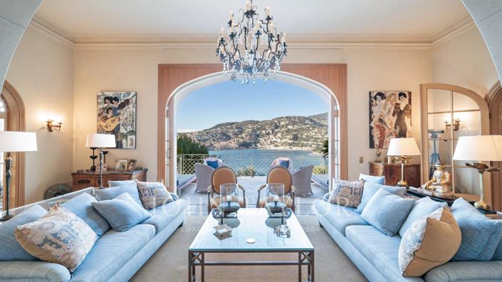 Image No.5-7 Bed House for sale