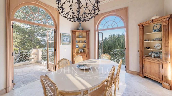 Image No.7-7 Bed House for sale