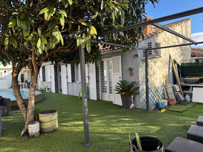 Image No.16-4 Bed House for sale