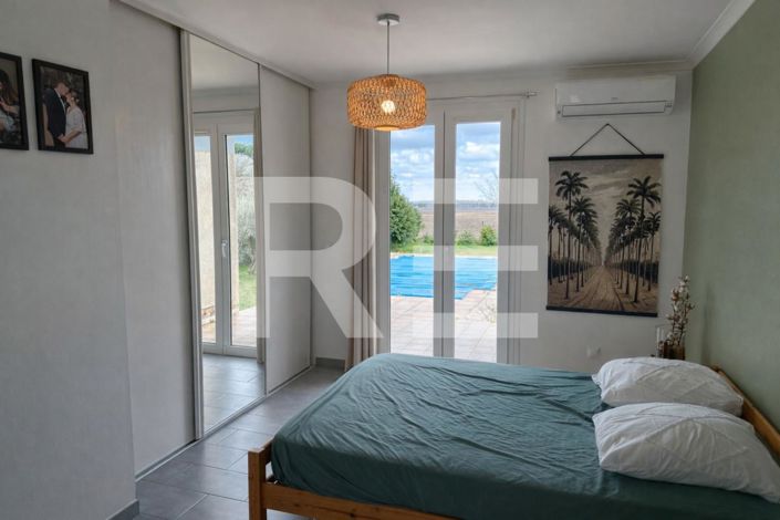 Image No.5-3 Bed House for sale