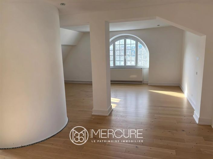 Image No.3-6 Bed House for sale