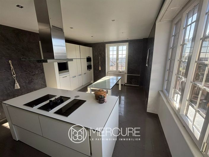 Image No.6-6 Bed House for sale