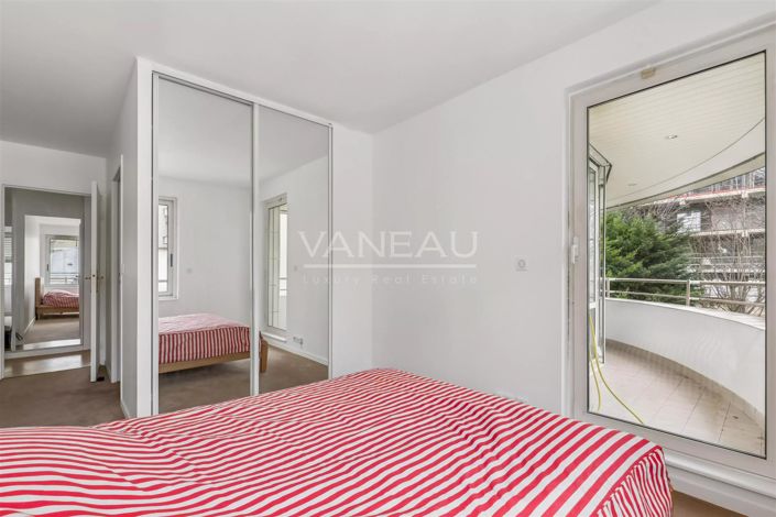 Image No.17-4 Bed Apartment for sale