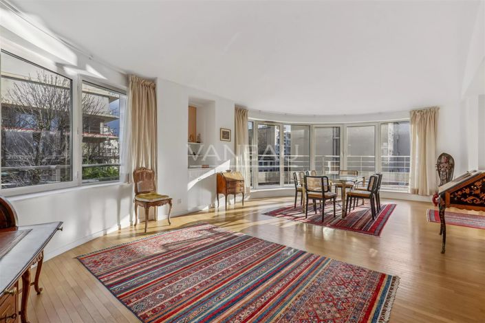 Image No.3-4 Bed Apartment for sale