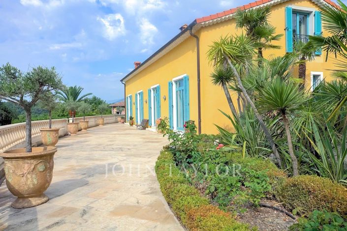 Image No.4-6 Bed House for sale