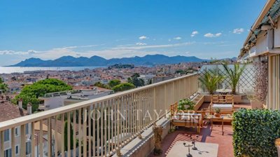 1 - Cannes, Apartment