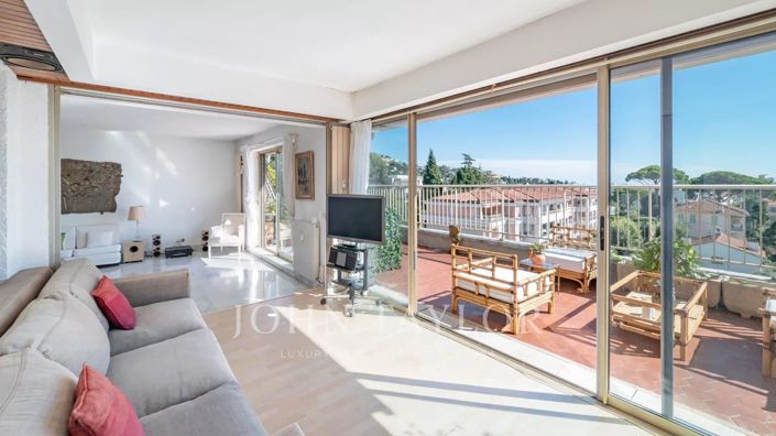 Image No.6-3 Bed Apartment for sale