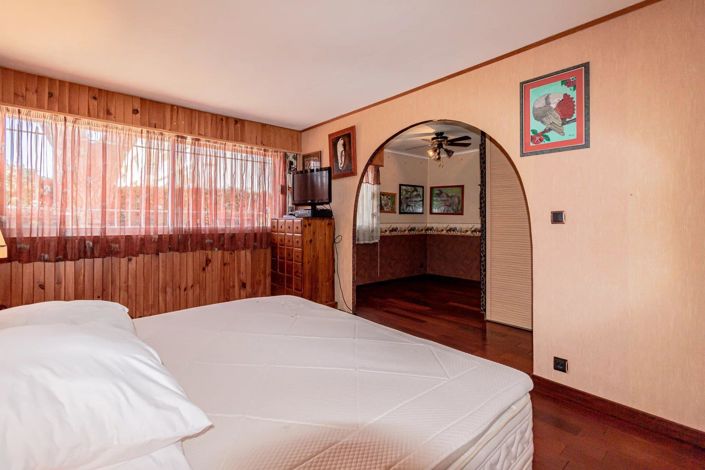 Image No.13-3 Bed Apartment for sale