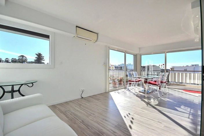 Image No.3-Appartement de 3 chambres à vendre à Cannes