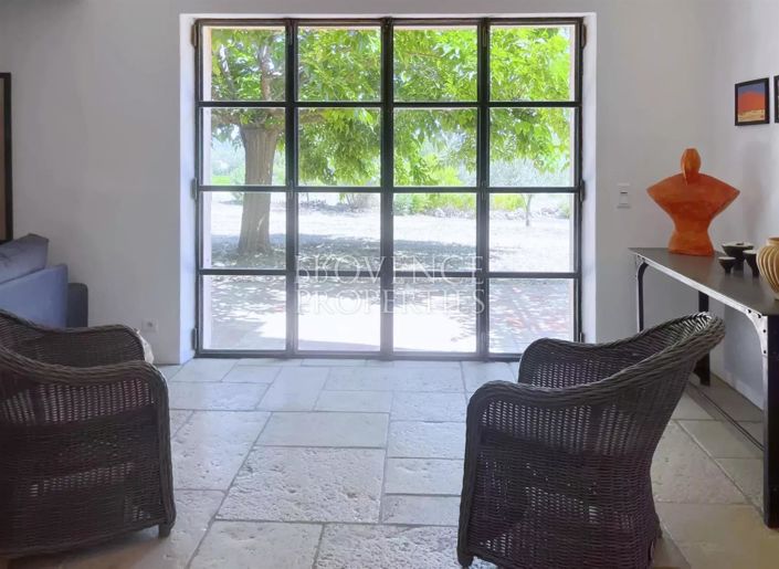 Image No.13-5 Bed House for sale