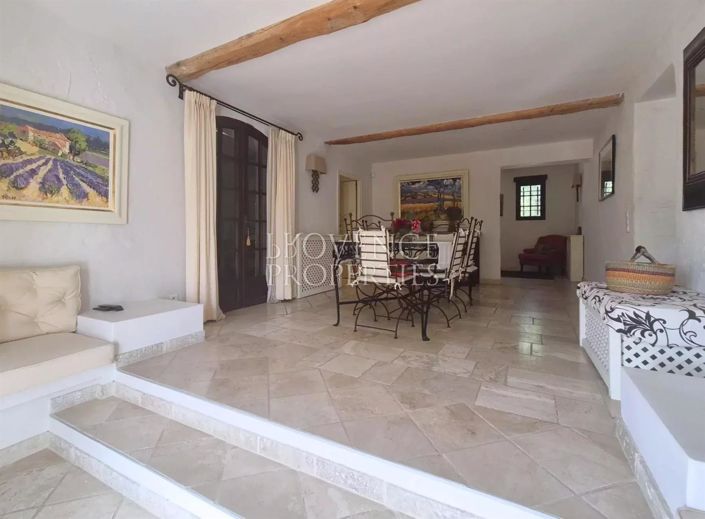 Image No.8-4 Bed House for sale