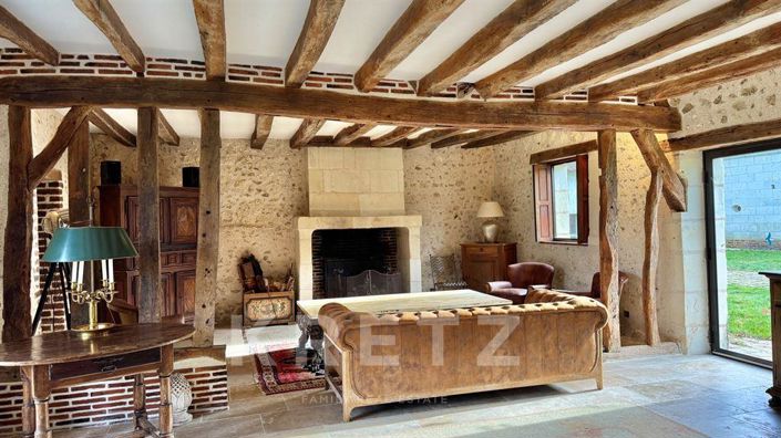 Image No.17-8 Bed House for sale