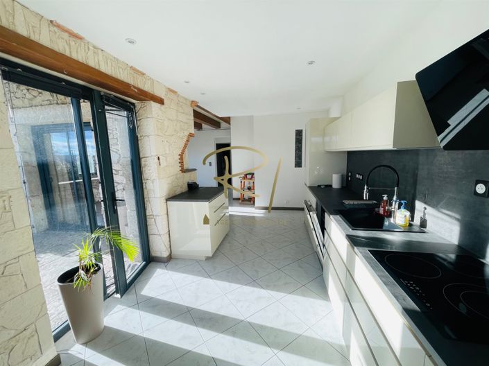 Image No.7-Maison de 3 chambres à vendre à Chauzon