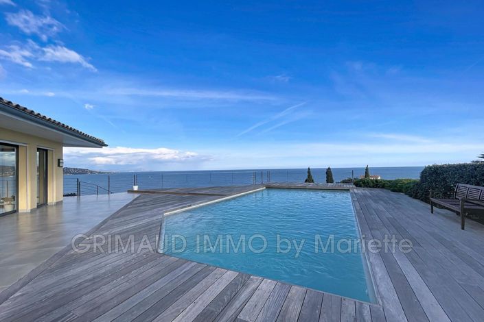 Image No.7-Maison de 5 chambres à vendre à Sainte-Maxime