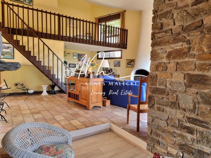 Image No.5-4 Bed House for sale