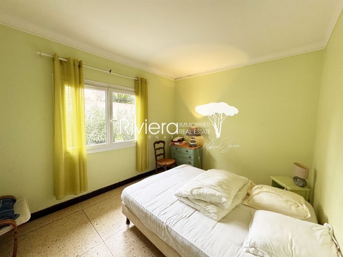 Image No.10-5 Bed House for sale