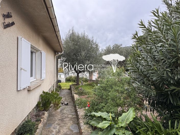Image No.19-5 Bed House for sale