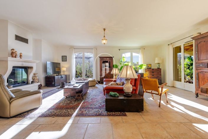 Image No.6-Maison de 4 chambres à vendre à Bonnieux