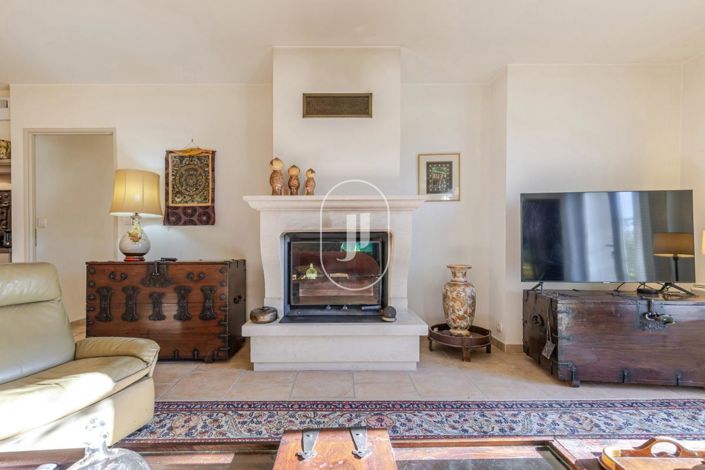 Image No.7-Maison de 4 chambres à vendre à Bonnieux