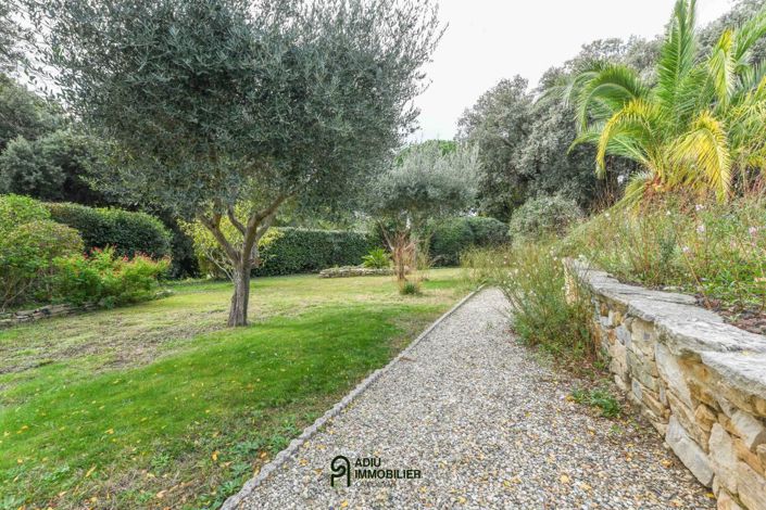 Image No.27-7 Bed House for sale