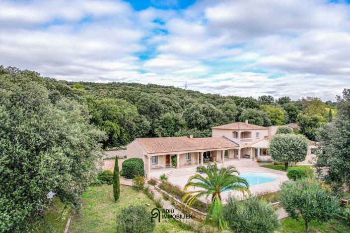 Image No.29-7 Bed House for sale