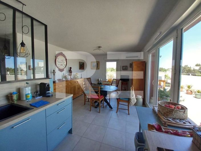 Image No.3-3 Bed Apartment for sale