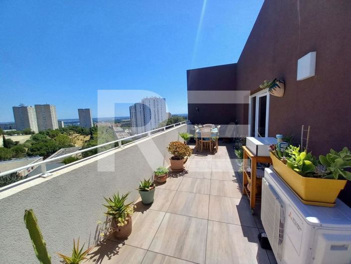 Image No.8-3 Bed Apartment for sale