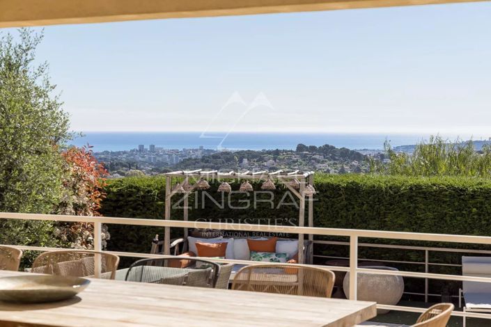 Image No.2-5 Bed House for sale