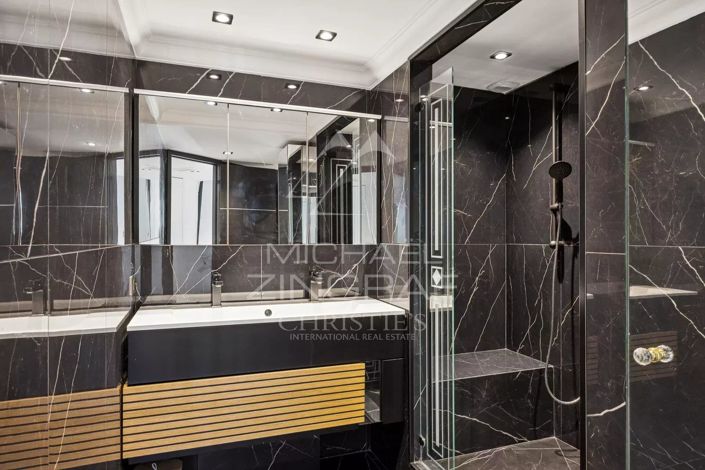 Image No.8-3 Bed Apartment for sale