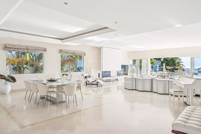 Image No.5-7 Bed House for sale