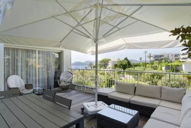 Image No.3-Appartement de 3 chambres à vendre à Cannes