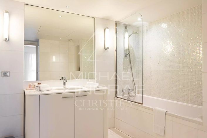 Image No.5-Appartement de 2 chambres à vendre à Cannes