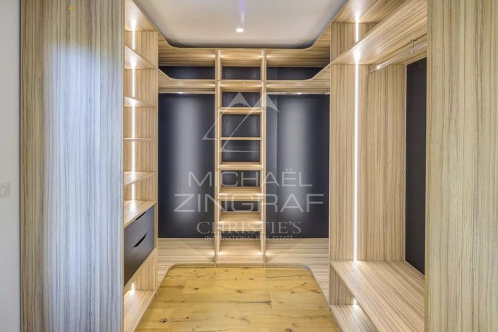 Image No.8-4 Bed Apartment for sale