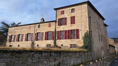 1 - Ardes, Propriété