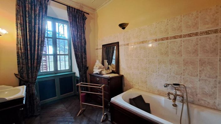 Image No.18-Propriété de 7 chambres à vendre à Ardes