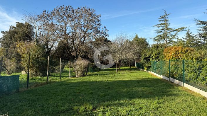 Image No.4-2 Bed House for sale