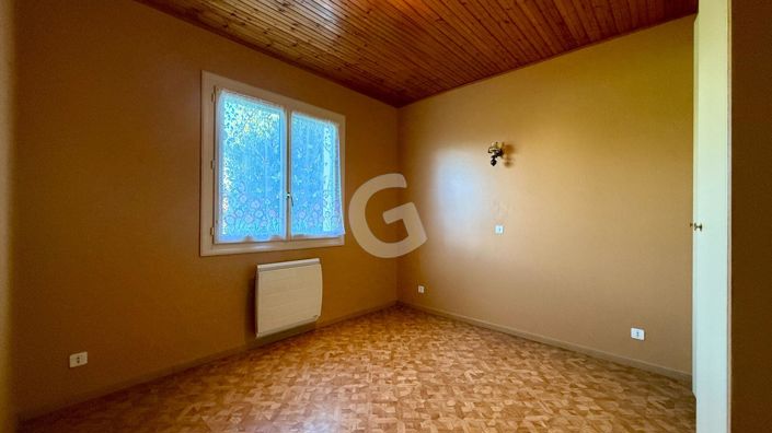 Image No.7-2 Bed House for sale