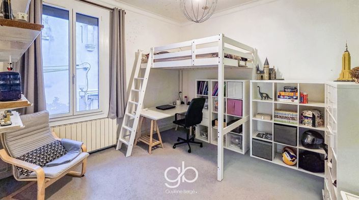 Image No.11-5 Bed House for sale