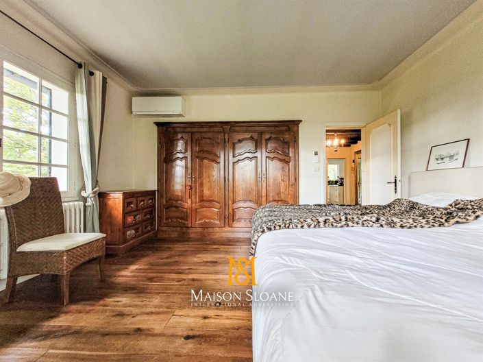 Image No.14-7 Bed House for sale