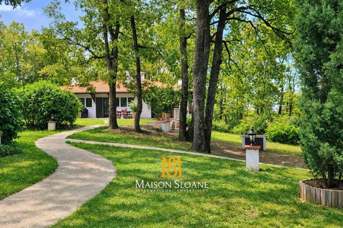 Image No.4-7 Bed House for sale