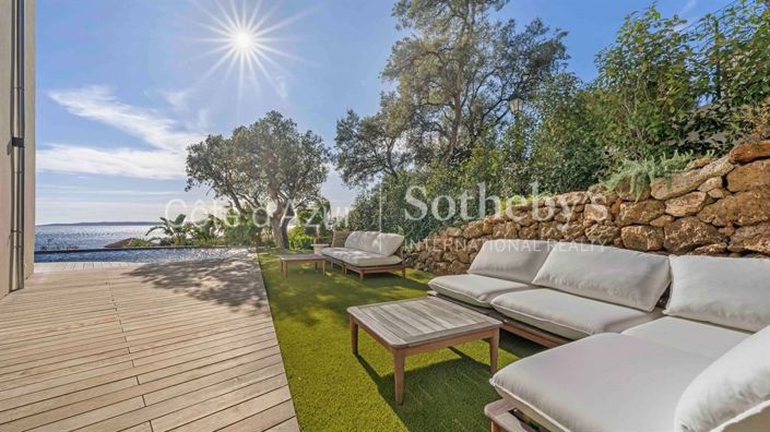 Image No.3-5 Bed House for sale