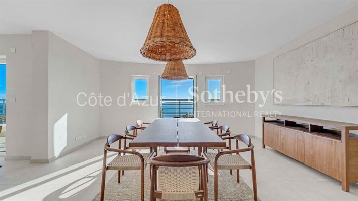 Image No.6-Propriété de 5 chambres à vendre à Les Issambres