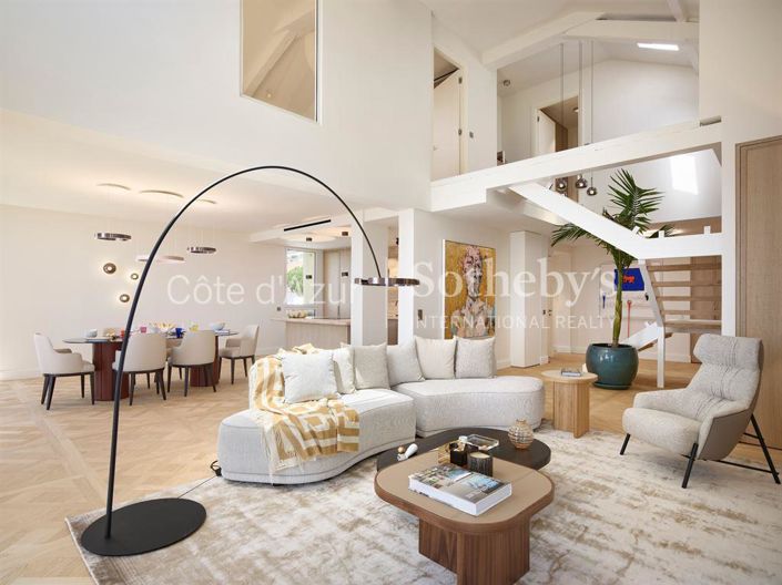 Image No.3-3 Bed Property for sale