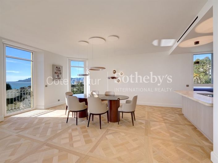 Image No.7-3 Bed Apartment for sale