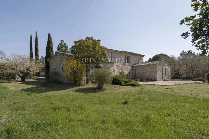 Image No.2-6 Bed House for sale