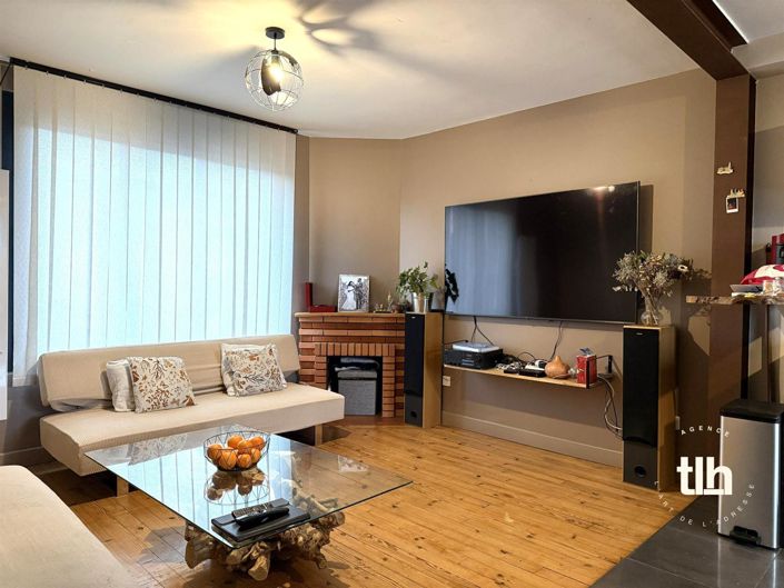 Image No.8-4 Bed House for sale