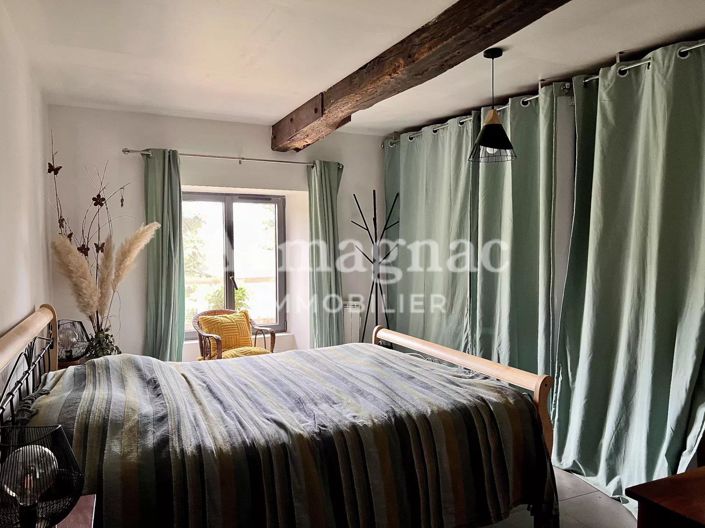 Image No.11-3 Bed House for sale