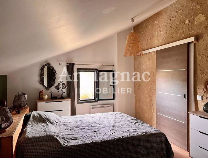 Image No.14-3 Bed House for sale