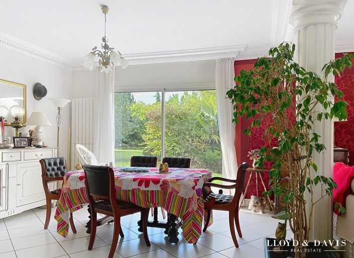 Image No.3-4 Bed House for sale